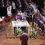 Tarnów. Ostatnie pożegnanie bp. Władysława Bobowskiego
