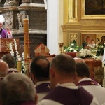 Tarnów. Ostatnie pożegnanie bp. Władysława Bobowskiego