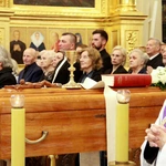 Tarnów. Ostatnie pożegnanie bp. Władysława Bobowskiego