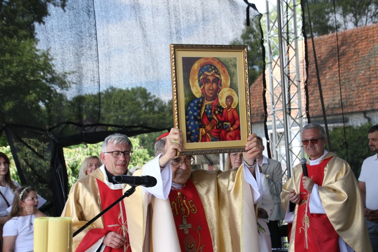 Rokicie. 800 lat parafii - cz. III