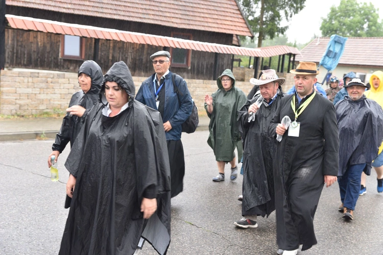 Przemyscy pielgrzymi w Luszowicach