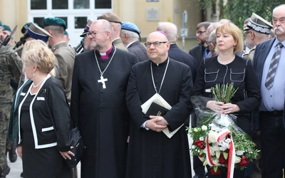 Obchody Narodowego Dnia Pamięci Ofiar Ludobójstwa dokonanego przez ukraińskich nacjonalistów na obywatelach II Rzeczypospolitej