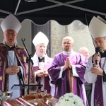 Tropie. Pogrzeb śp. bp. Władysława Bobowskiego