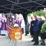 Tropie. Pogrzeb śp. bp. Władysława Bobowskiego