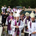 Tropie. Pogrzeb śp. bp. Władysława Bobowskiego