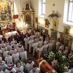 Tropie. Pogrzeb śp. bp. Władysława Bobowskiego