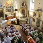 Tropie. Pogrzeb śp. bp. Władysława Bobowskiego