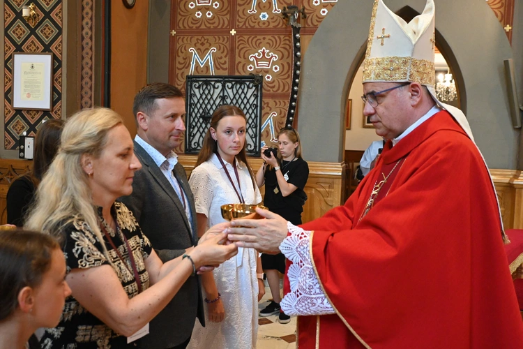 Oazowicze zjechali do Królowej Podhala