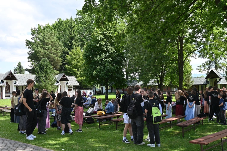 Oazowicze zjechali do Królowej Podhala