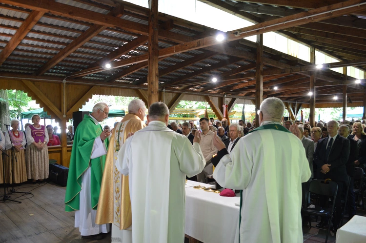 Eucharytia w intencji pszczelarzy i ich rodzin