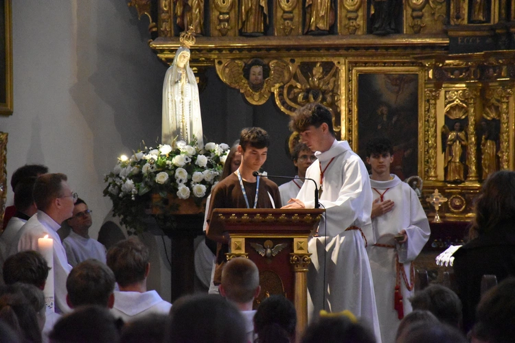 Dzień Wspólnoty w Żukowie - Msza św.
