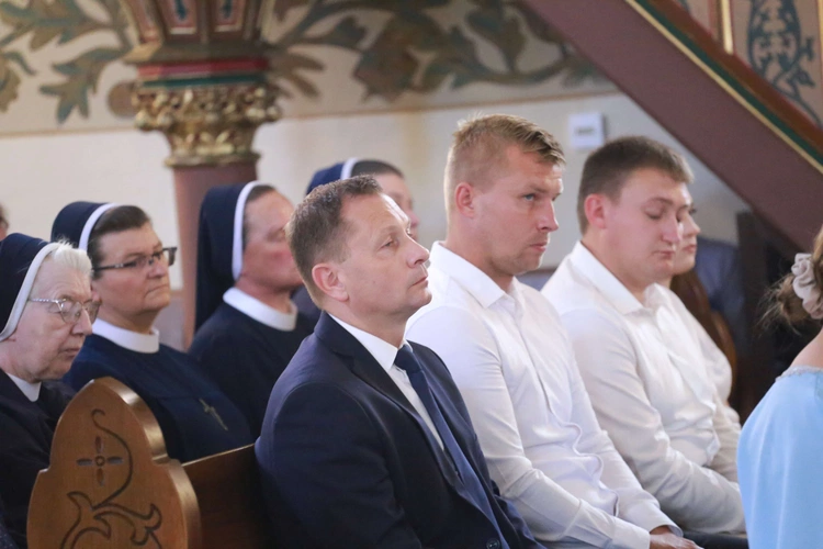 Konsekracja ołtarza w Przecławiu
