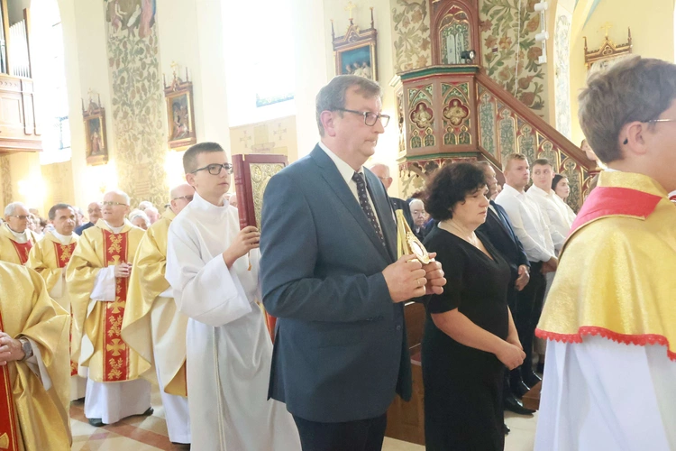 Konsekracja ołtarza w Przecławiu
