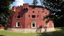 Fort odmalowany