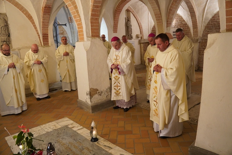 15. rocznica śmierci ks. prof. Antoniego Kiełbasy SDS (1938-2010)