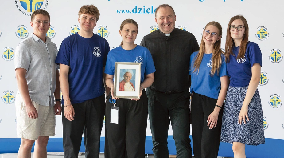 Prezes Fundacji „Dzieło Nowego Tysiąclecia”: Młodzi mają dosyć chłamu i pustki ideowej