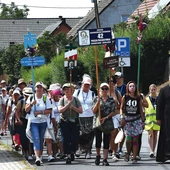 Piesza pielgrzymka naszej diecezji wędruje w trzech nurtach. Pątnicy z Gorzowa wyruszają  31 lipca, natomiast z Głogowa i Zielonej Góry  – 2 sierpnia. Wszyscy spotkają się 12 sierpnia na Jasnej Górze. Więcej informacji i zapisy na: pielgrzymka.glogow.pl, pielgrzymka.zgora.pl, pielgrzymkagorzowska.diecezjazg.pl.
