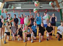 Sport odgrywa dużą rolę na forum. Siatkarze mieli sporą frajdę. 