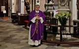 Zwiedzanie archikatedry wrocławskiej z proboszczem przyciągnęło tłum. Będzie kontynuacja