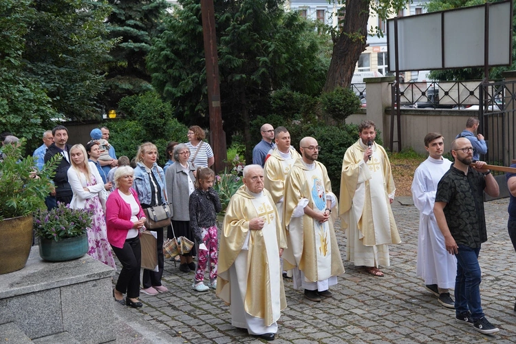 Uroczystość NMP z Góry Karmel u wrocławskich karmelitów bosych