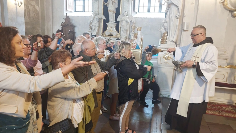 Pielgrzymka wspólnoty Emmanuel, cz. 2