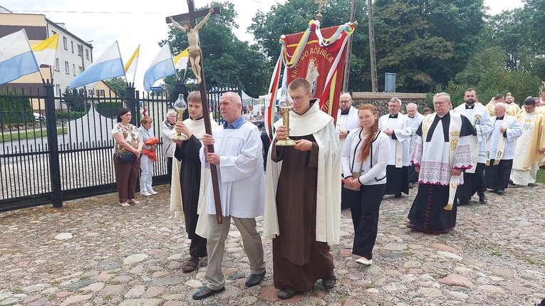 Pielgrzymka wspólnoty Emmanuel, cz. 2