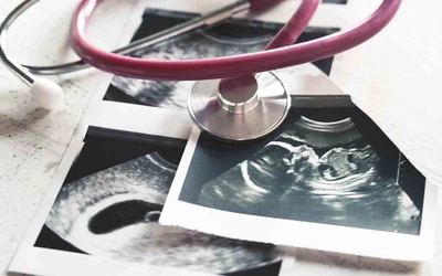 Anglia i Walia: Prawie co trzecia ciąża kończy się aborcją