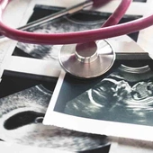 Anglia i Walia: Prawie co trzecia ciąża kończy się aborcją