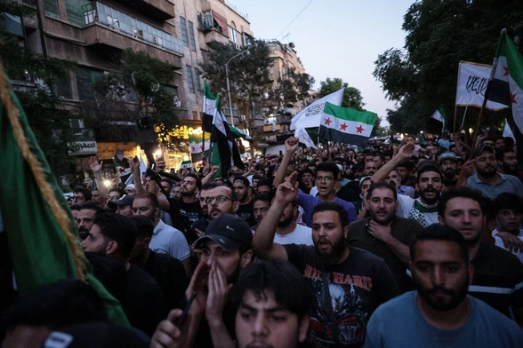 Protesty w Syrii po atakach Izraela