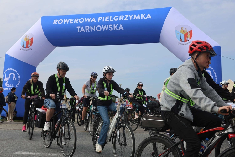 Rowerowa Pielgrzymka Tarnowska w drodze