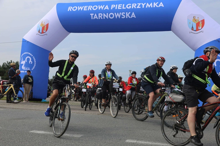Rowerowa Pielgrzymka Tarnowska w drodze
