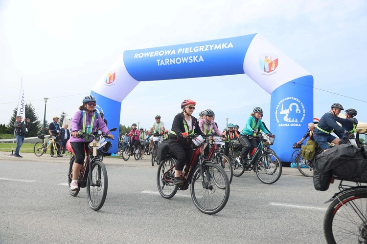 Rowerowa Pielgrzymka Tarnowska w drodze