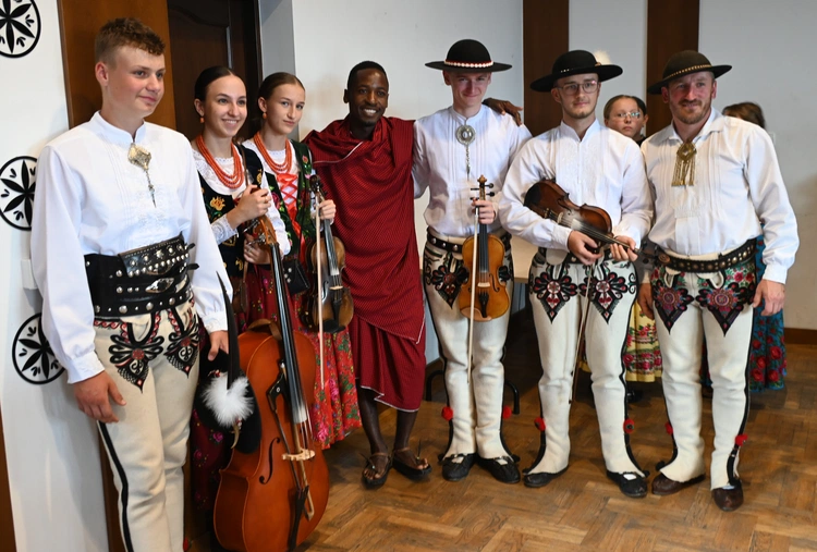 Połączone siły góralsko-tanzańskie 