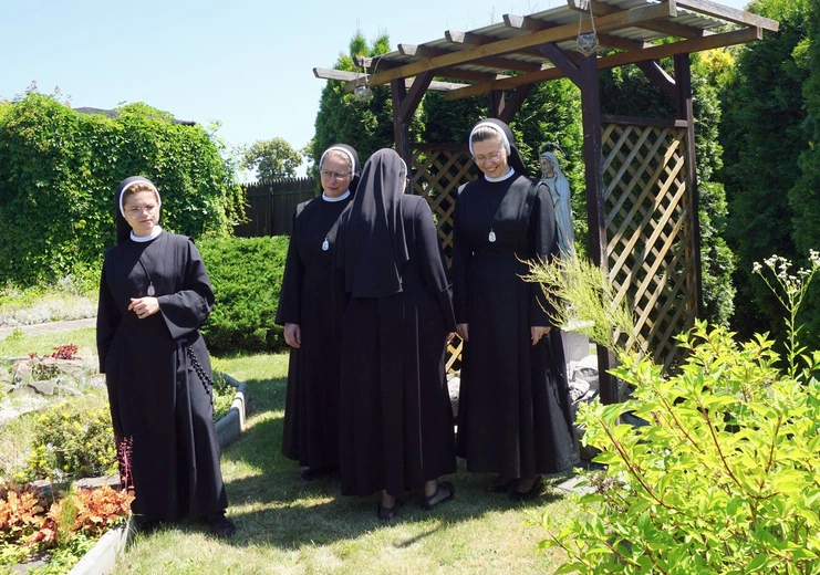 Elżbietanki w miechowickim klasztorze