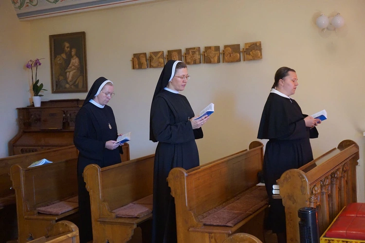 Elżbietanki w miechowickim klasztorze