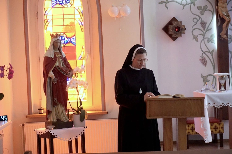 Elżbietanki w miechowickim klasztorze