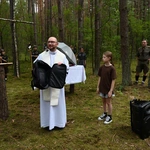 Harcerska Msza św. w lesie