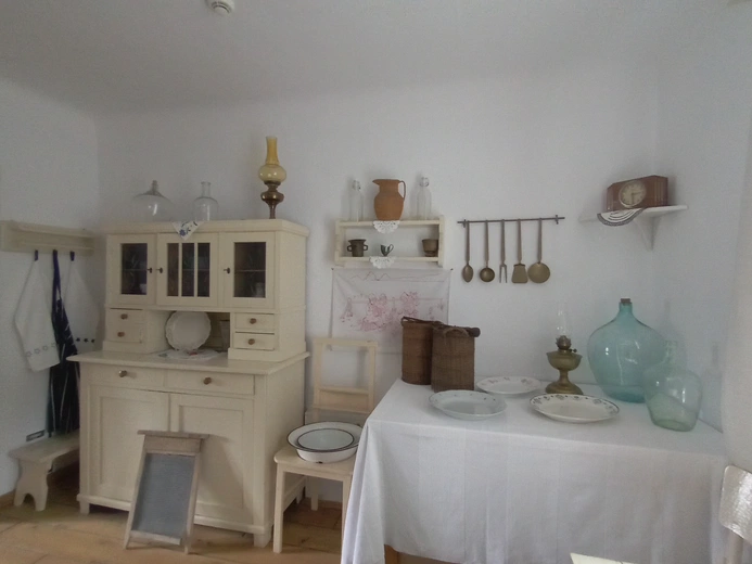 Muzeum św. Faustyny w Ostrówku