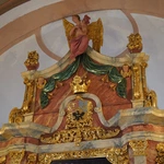 Kościół w Psarach, należący do parafii pw. św. Jakuba Apostoła w Małujowicach, pięknieje