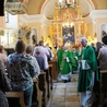 Kościół w Psarach, należący do parafii pw. św. Jakuba Apostoła w Małujowicach, pięknieje
