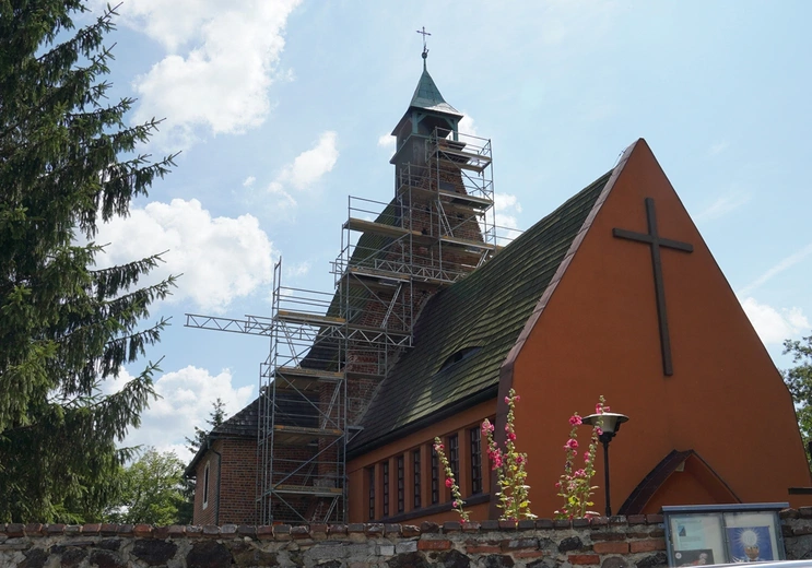 Gać. Wprowadzenie relikwii św. Maksymiliana Marii Kolbego 