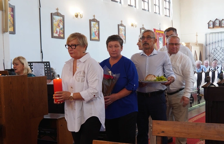 Gać. Wprowadzenie relikwii św. Maksymiliana Marii Kolbego 