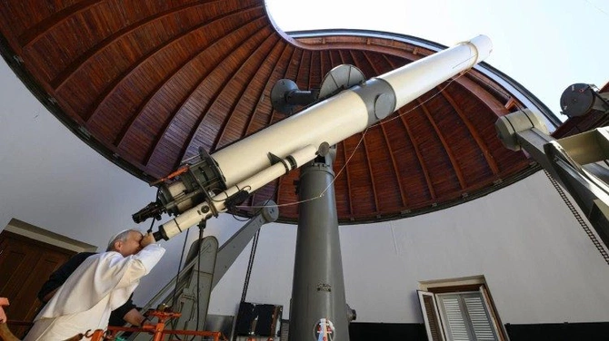 Leon XIV zwiedził Watykańskie Obserwatorium Astronomiczne