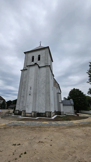 Ratują kościół w Chybicach