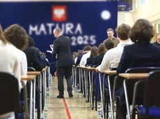 Edukacja pozorowana. Wyrównujemy szanse edukacyjne – niestety to równanie w dół