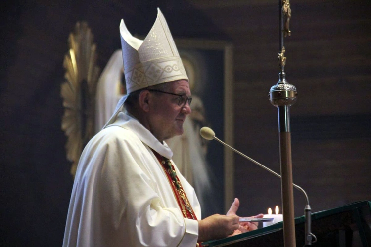 Bp Marek Ochlak OMI w Kędzierzynie-Koźlu