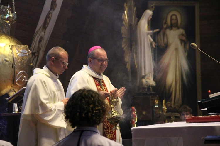 Bp Marek Ochlak OMI w Kędzierzynie-Koźlu