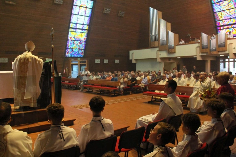 Bp Marek Ochlak OMI w Kędzierzynie-Koźlu