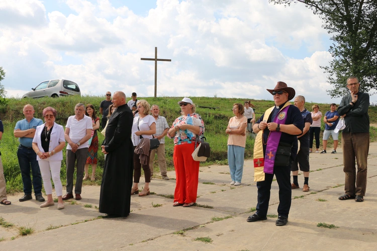 Czerwińsk n. Wisłą. Różaniec na Wiśle