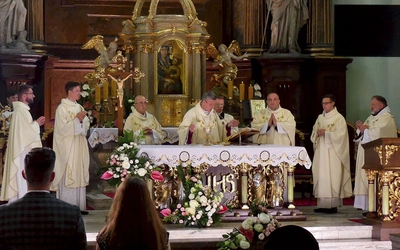 Bp Roman Pindel przewodniczył odpustowej sumie w Cieszynie. 